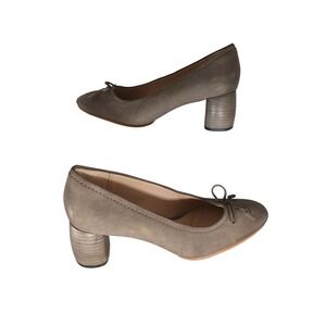 Clarks Women's Taupe Suede Bow Block‎ Heel Pumps Shoes US 8.5 EU 39.5